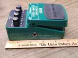 Behringer BLE400 Bass Limiter Enhancer Guitar Effects Foot Pedal Untested