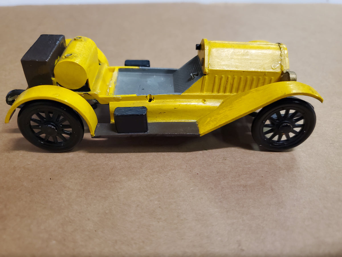 Vtg Gowland & Gowland Yellow Plastic Stutz Bearcat 1914 Model Car