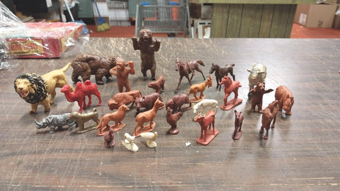 Lot Plastic Wax Farm Animals African Toys Collectibles Sm Med Large Size Figures