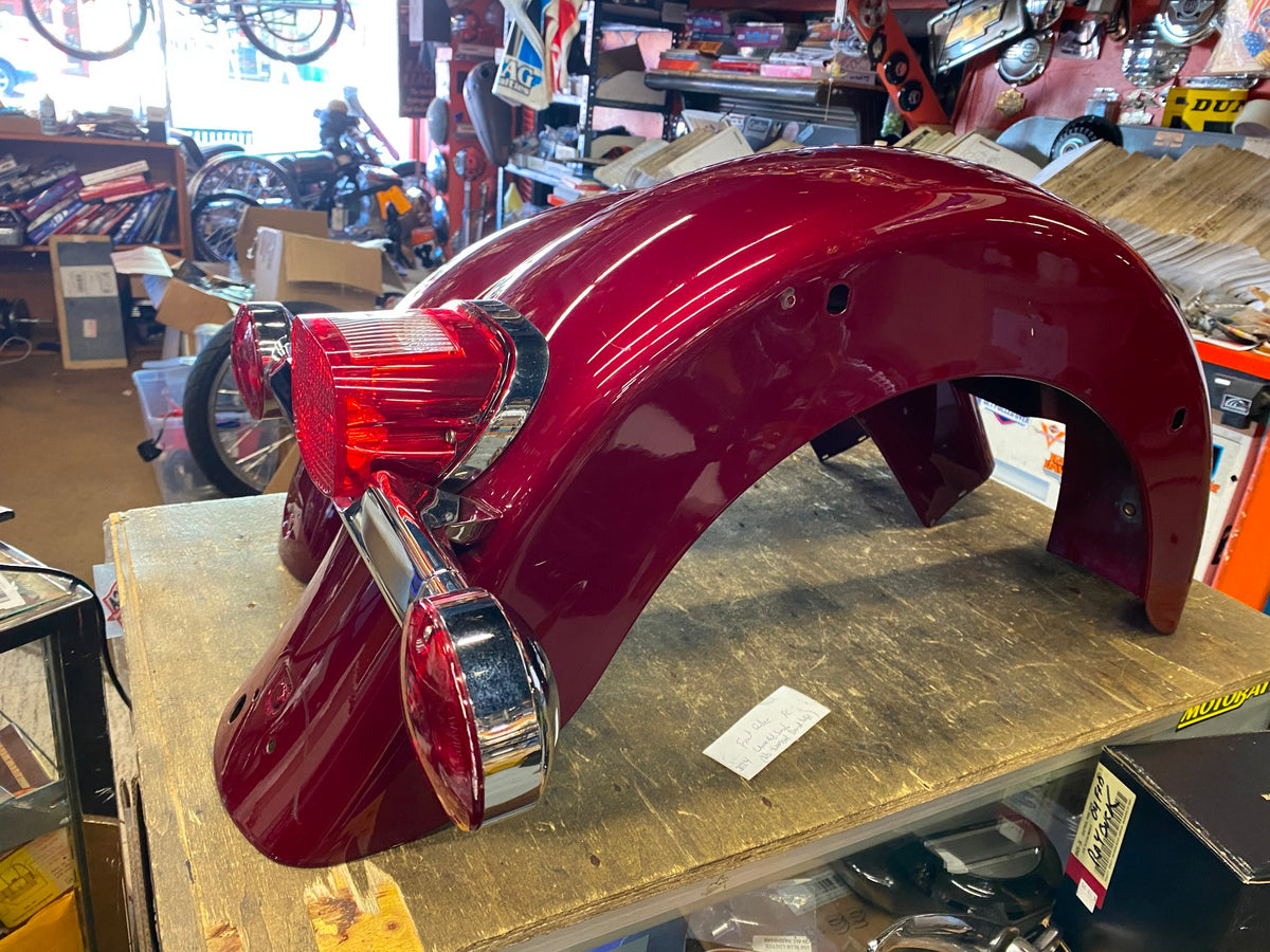 Rear Fender Lava Red Sunglo Harley Road King FLH Glide Ultra