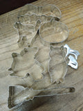 Vtg 6 Piece Tric or Treat Cooky Cookie Cutters Halloween Holiday Metal Orig Box!