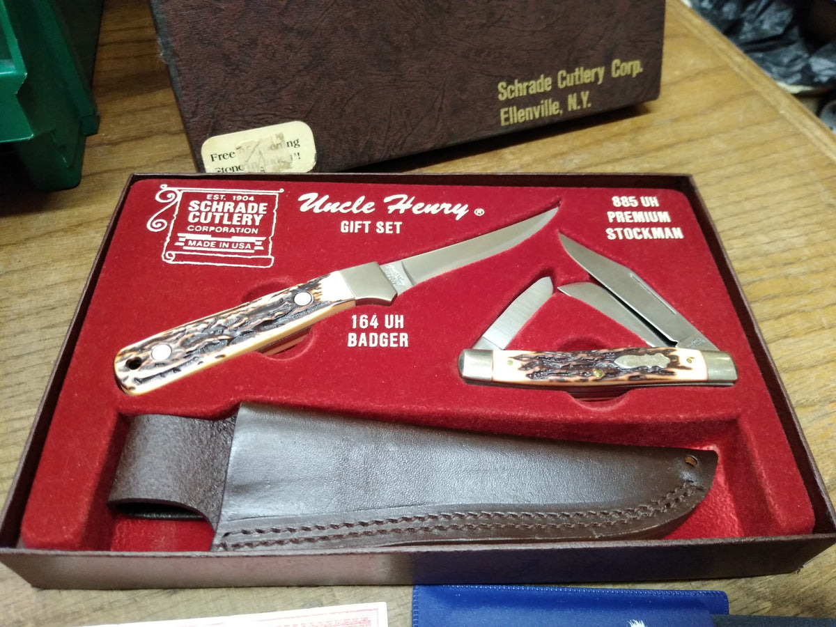 Uncle Henry Wood Hunter & Folder Gift Set - Red Hill Cutlery