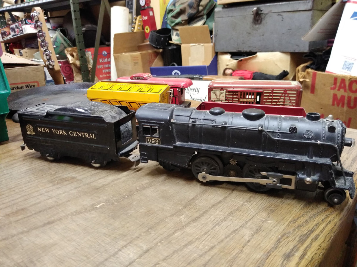 MARX Vintage New York cheapest Train Set with 999 Locomotive. **For Parts or Repair**