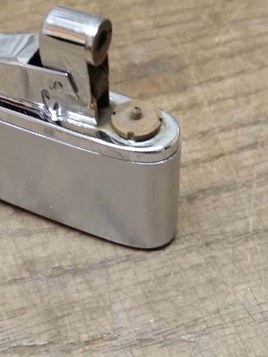 Pol Roger Vintage 2016（箱付き） Vintage Penguin Cygnus Gas Table Lighter w/ Original Box AS