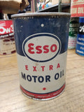 VTG ESSO Extra Heavy Duty 1 Quart Motor Oil Metal Can Red White Blue USA
