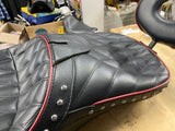 Corbin Indian Chief Seat w Backrest red trim 2014^ Touring Wide Comfort motorcyc