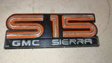 Pair 1985-1990 GMC Sierra S15 Fender Emblems Badges OEM 15592833