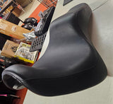 Stock Softail Deuce Seat OEM OEM Harley Smooth FXSTD Factory 2000^