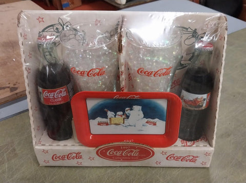 1997 Coca Cola Collectible Christmas Gift Set Polar Bear 2 Glasses Bottle Coke