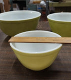 Vintage Pyrex Set of 3 Mixing Bowls Ovenware #401 402 403 Made in USA Kitchen