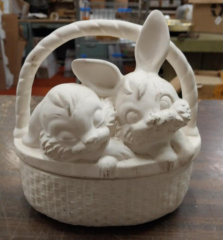 Vintage White Porcelain Easter Bunny Basket Candy Cookie Dish w/ Lid Trinket