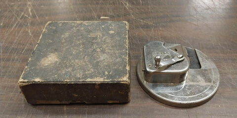 Vtg Kriss Kross Razor Blade Sharpener Rhodes MFG Co. St. Loius MO. USA Shaving