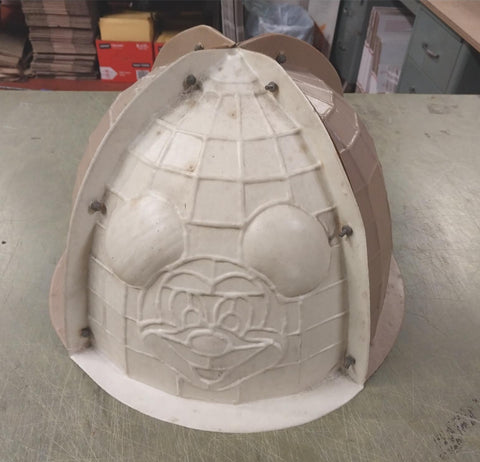 Vtg Mickey Mouse Igloo Snow Mold Dome Plastic Toy Craft Cake Mold Walt Disney Pr