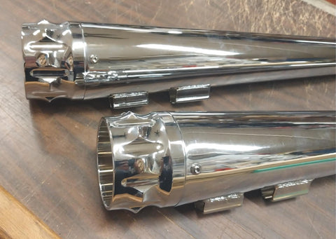 Chrome Diamond Edge Tips Touring Glide Bagger 95^ Harley Slip on Mufflers FLH