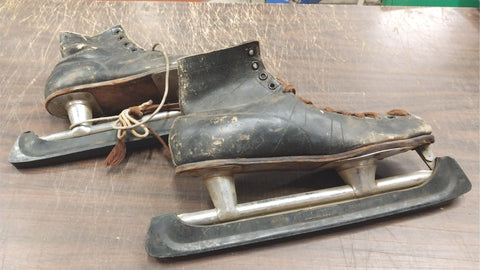 Black Vtg Ice Skates Tyer Rubber Large GoodYear Stiched Scubbard Alfred Johnson