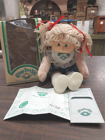Cabbage Patch Kids Doll w/Box Adoption Papers Birth Certification Plaid Dress