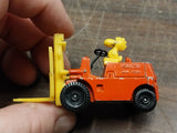 Vintage Peanuts Woodstock Aviva 1965 No. C5 Komatsj Red Forklift