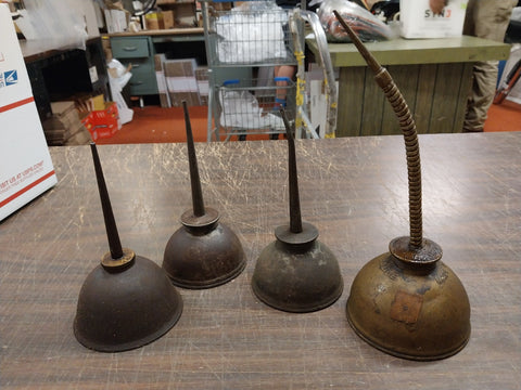 4 Vintage Oil Oilers Can Lot 1 10" Eagle Flexible Pump 7" 1 Pittsburgh 2 Unbrand