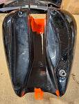 2007 Harley Flhtcuse2 Screamin Eagle Ultra CVO Electric orange Black Gas Tank