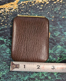 VINTAGE 1950'S BUXTON KEY-TAINER LADIES CLAMSHELL LEATHER KEY WALLET DARK BROWN