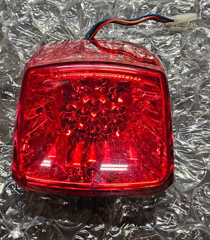 OEM Harley Davidson Custom Red Lens LED Brake Taillight Lamp VROD VRSC 69366-07