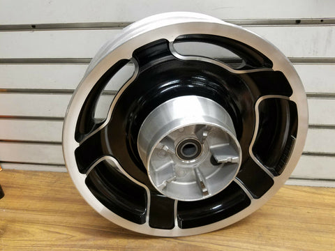 Rear Mag Wheel Harley Touring Ultra Classic Glide Road King 25mm 16x5 FLHX Stree