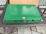 Vintage Coleman 425E 2-Burner Camp Stove Camping Green Outdoor