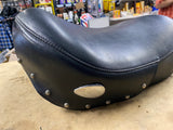 Saddleman Solo Seat Harley FXR 1982-94 Hinge type Smooth top studs Renegade