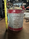 Vintage Reeves 1-gallon galvanized utility fuel can