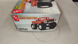 Vintage 1984 AMT MPC ERTL The Destroyer 4x4 Ford Monster Truck 1/25 Model Kit