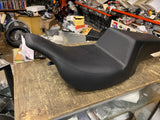 Saddlemen Gripper Harley Touring 1997-2007 Bagger Step Seat FLH Street Road Glid