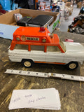 Vintage Tonka Jeep Wagoneer Rescue Ambulance Pressed Steel Toy White Orange