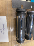 Harley OEM Handlebar Grips Nostalgic Heritage Softail Touring Sportster End caps