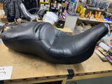 Harley Low Seat Touring Ultra classic Glide FLH OEM 1997-07 Evo Twin Cam Nice
