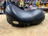 Saddleman Solo Seat Harley FXR 1982-94 Hinge type Smooth top studs Renegade