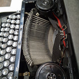 1939-1941 Royal Arrow Typewriter Case | Black Crinkle Finish Hemingway Portable!