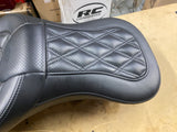 Saddlemen Roadsofa LS Step Seat Harley 18^ Heritage Softail Deluxe FLHC FLSL FLD
