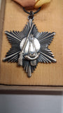 Lot of 2 Vintage 1955 Old Westmoreland Rifles Shooting Medals Boxes  Blackinton