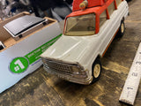 Vintage Tonka Jeep Wagoneer Rescue Ambulance Pressed Steel Toy White Orange