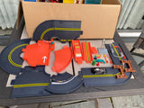 Hot Wheels Radical Roadway Track Parts Set - Signs Toy Car