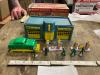 Vtg Marx Service Gas Oil Station Garage Toy Display Take Apart Car Box Train