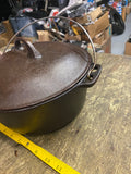 cast iron Dutch oven bail handle 5 Qt High dome lid Flat bottom Pan Pot Kitchenw