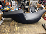 Saddlemen Gripper Harley Touring 1997-2007 Bagger Step Seat FLH Street Road Glid