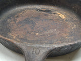 Vintage Wagner Ware Sidney -O- No. 10 Cast Iron Skillet 11 3/4 Inch 1060 1940s
