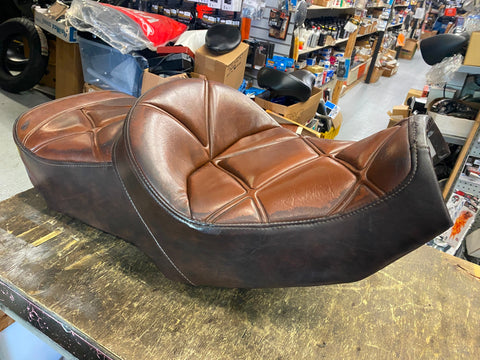 1984 OEM Stock Yamaha Venture Royal XVZ12T Seat Brown 3JJ-24730-20-00