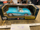 Road Tough 1957 CHEVROLET Corvette-1:18 Collection die cast metal Sealed Box!