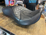 Diamond Stitch Harley Touring Seat Dyna 2006^ Superglide Wide Glide Street Bob