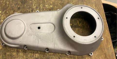 Harley OEM Dyna FXD Primary Clutch Cover 60761-06 Mid Controls Superglide Blonde