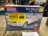 Sealed MONOGRAM 1964 MUSTANG INDY PACE CAR Model - Limited Edition BATMAN Comic!