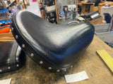 OEM Stock seat yamaha 1100 vstar Studs Drivers Passenger Factory Nice!